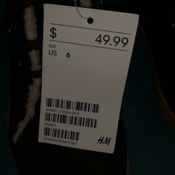 H&M NWT BLACK ANKLE BOOTIES - Picture 7 of 7